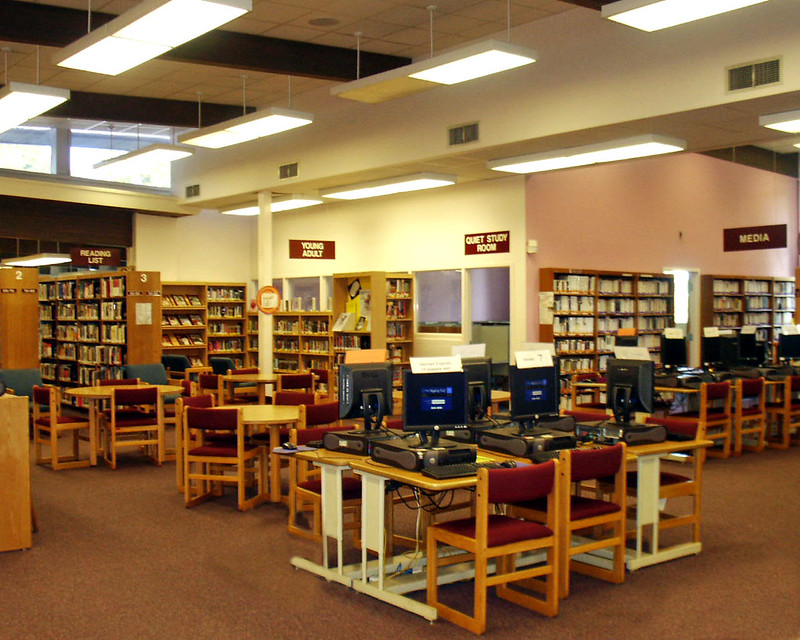 How Digital Libraries Improve Accessibility and Learning in Universities