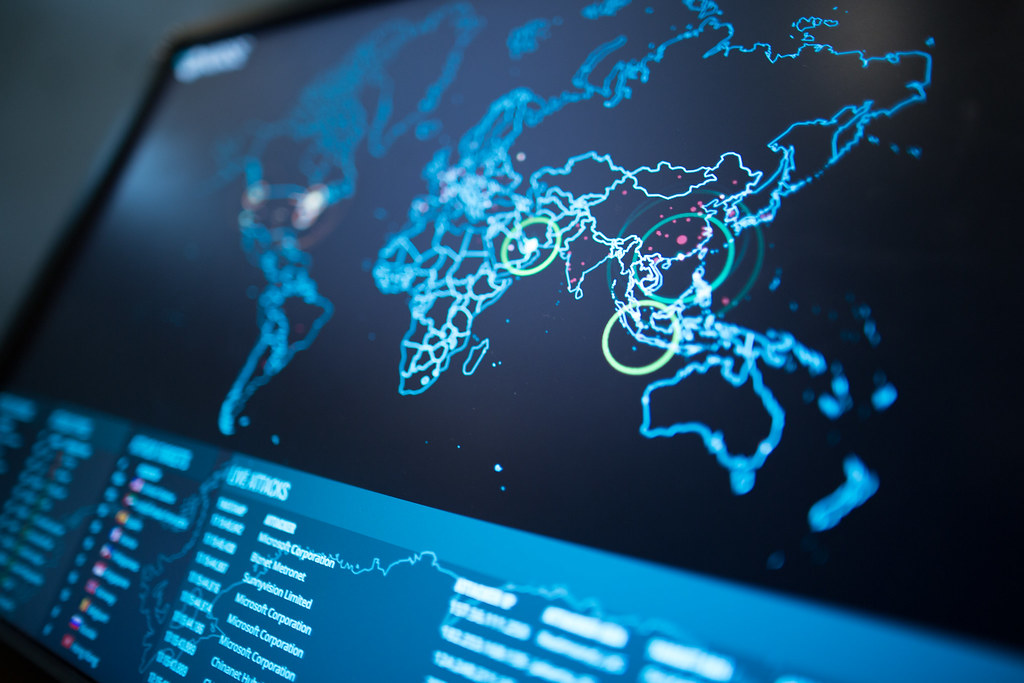 Peran Teknologi Jempolan di Era Digital